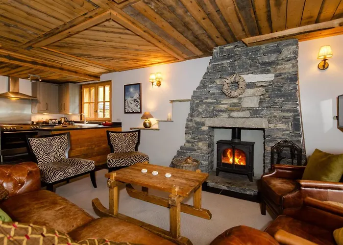 Black Diamond Sainte Foy Chalets
