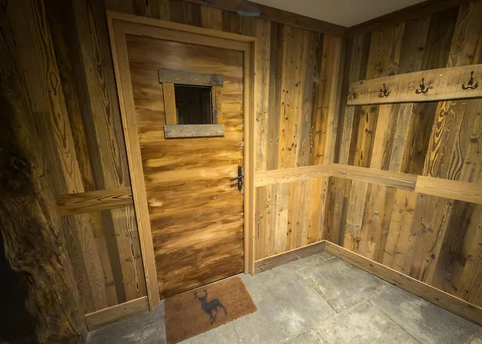 Black Diamond Sainte Foy Chalets